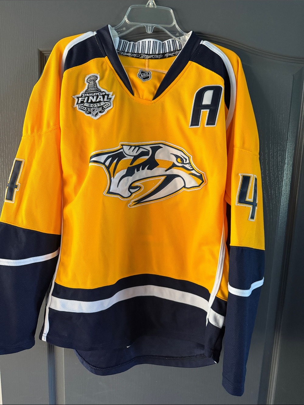 NHL Nashville Predators Ellis 4 Yellow & Navy Stanley Cup